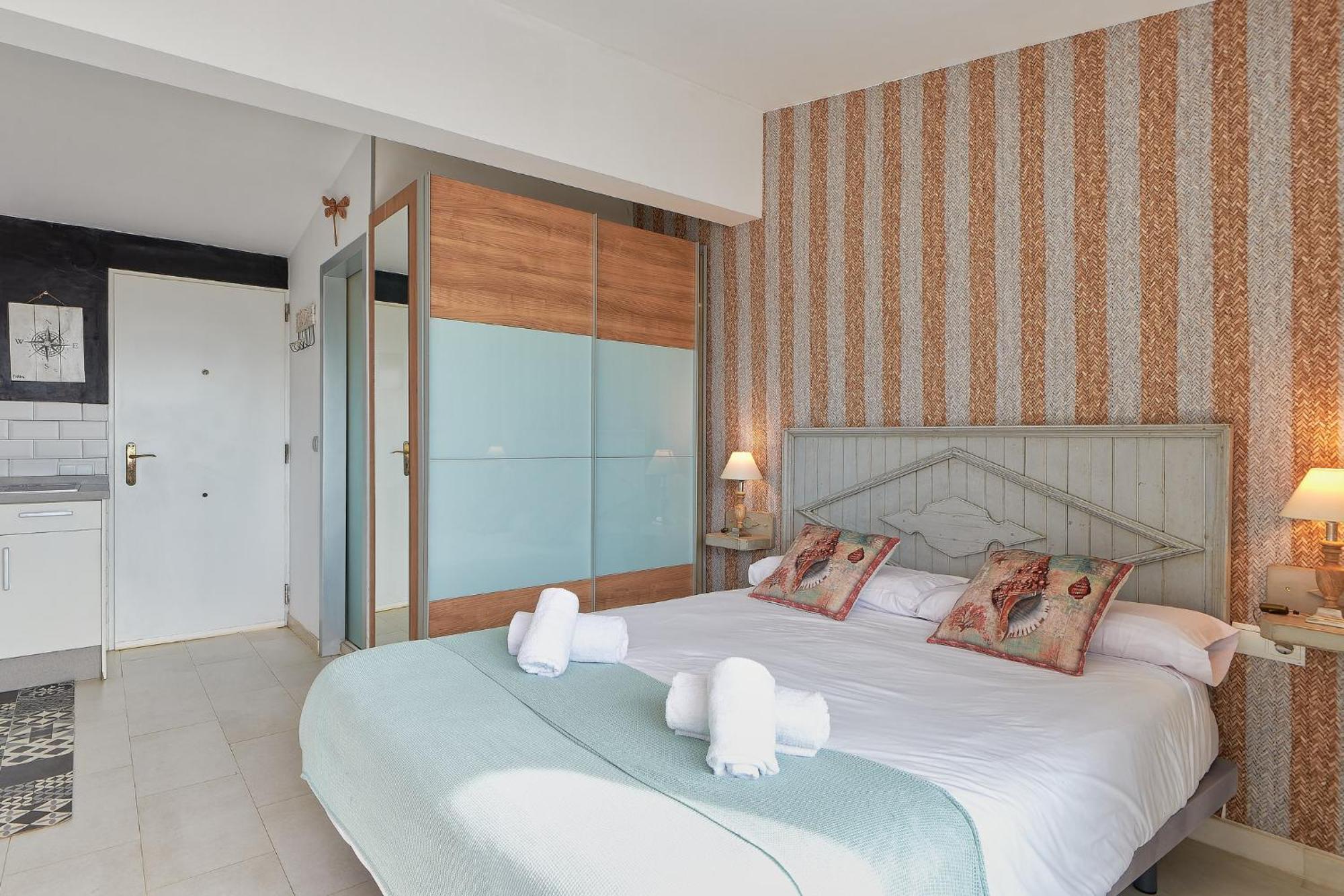 Pedregalejo Designe & Beach Малага Экстерьер фото